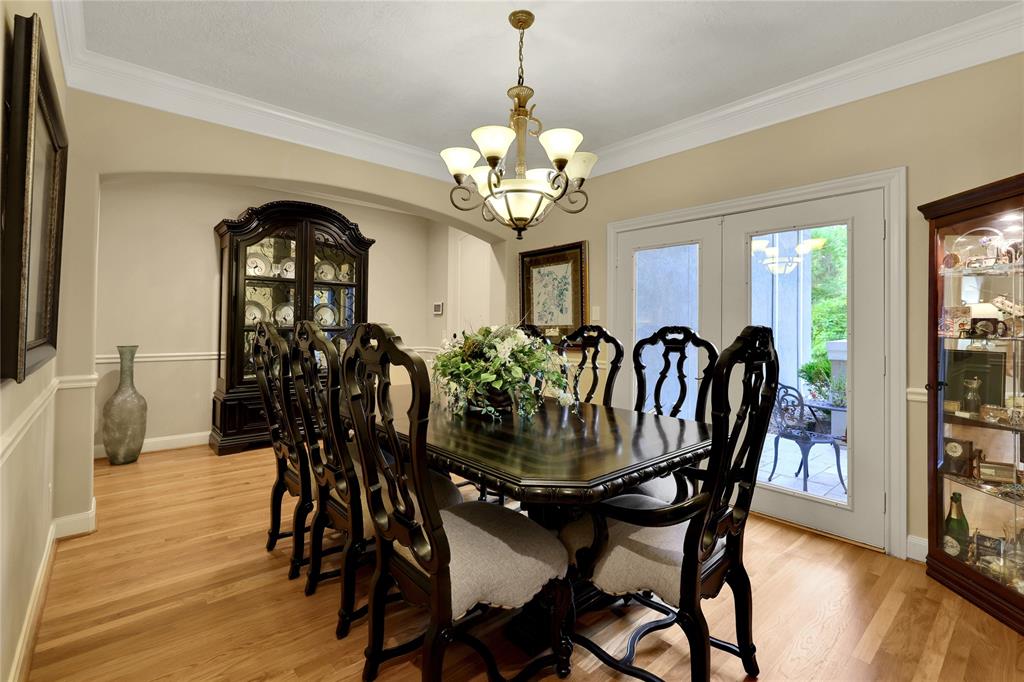 2814 S Cotswold Manor Drive Kingwood TX 77339 Barrington Schedule a Private Showing with a Member of the Red Hawk Property Team brokered by JLA Realty Formal Dining Room 2814 S Cotswold Manor Drive Kingwood TX 77339 Barrington Schedule a Private Showing with a Member of the Red Hawk Property Team brokered by JLA Realty Formal Dining Room