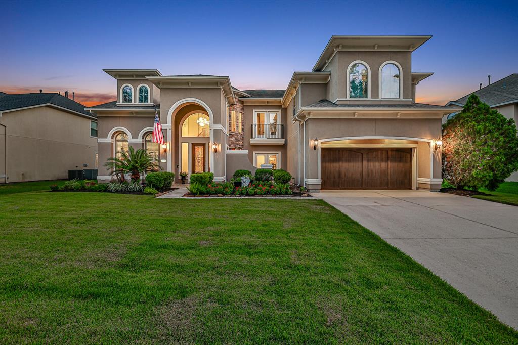 2814 S Cotswold Manor Drive Kingwood TX 77339 Barrington Schedule a Private Showing with a Member of the Red Hawk Property Team brokered by JLA Realty Front of Home 2814 S Cotswold Manor Drive Kingwood TX 77339 Barrington Schedule a Private Showing with a Member of the Red Hawk Property Team brokered by JLA Realty Front of Home