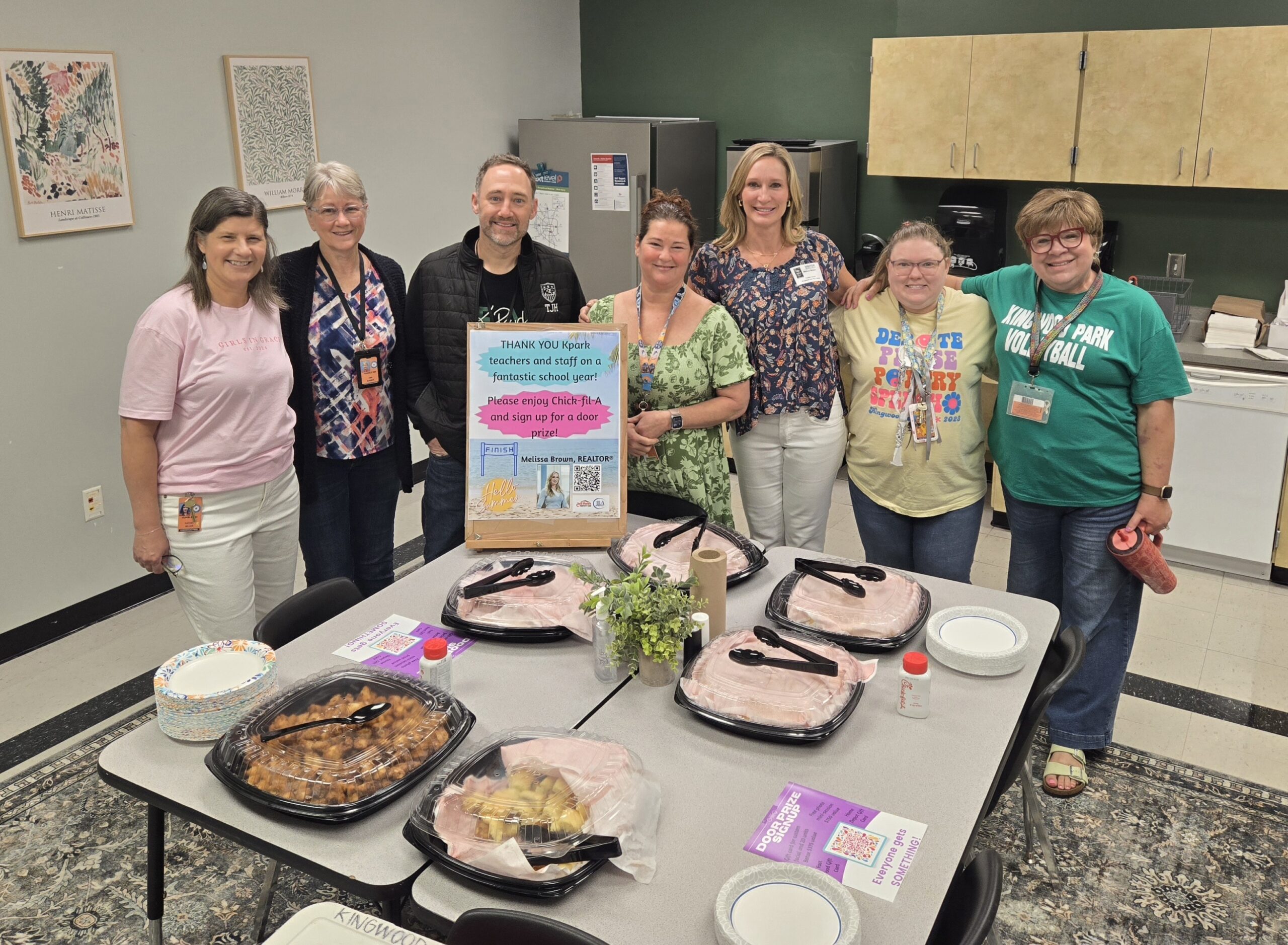 Melissa Brown REALTOR providing teachers at Kingwood Park High School in Kingwood, Texas breakfast. Whether buying a home, selling a home, or investing in Kingwood, Texas real estate, contact Melissa. Melissa Brown REALTOR providing teachers at Kingwood Park High School in Kingwood, Texas breakfast. Whether buying a home, selling a home, or investing in Kingwood, Texas real estate, contact Melissa.