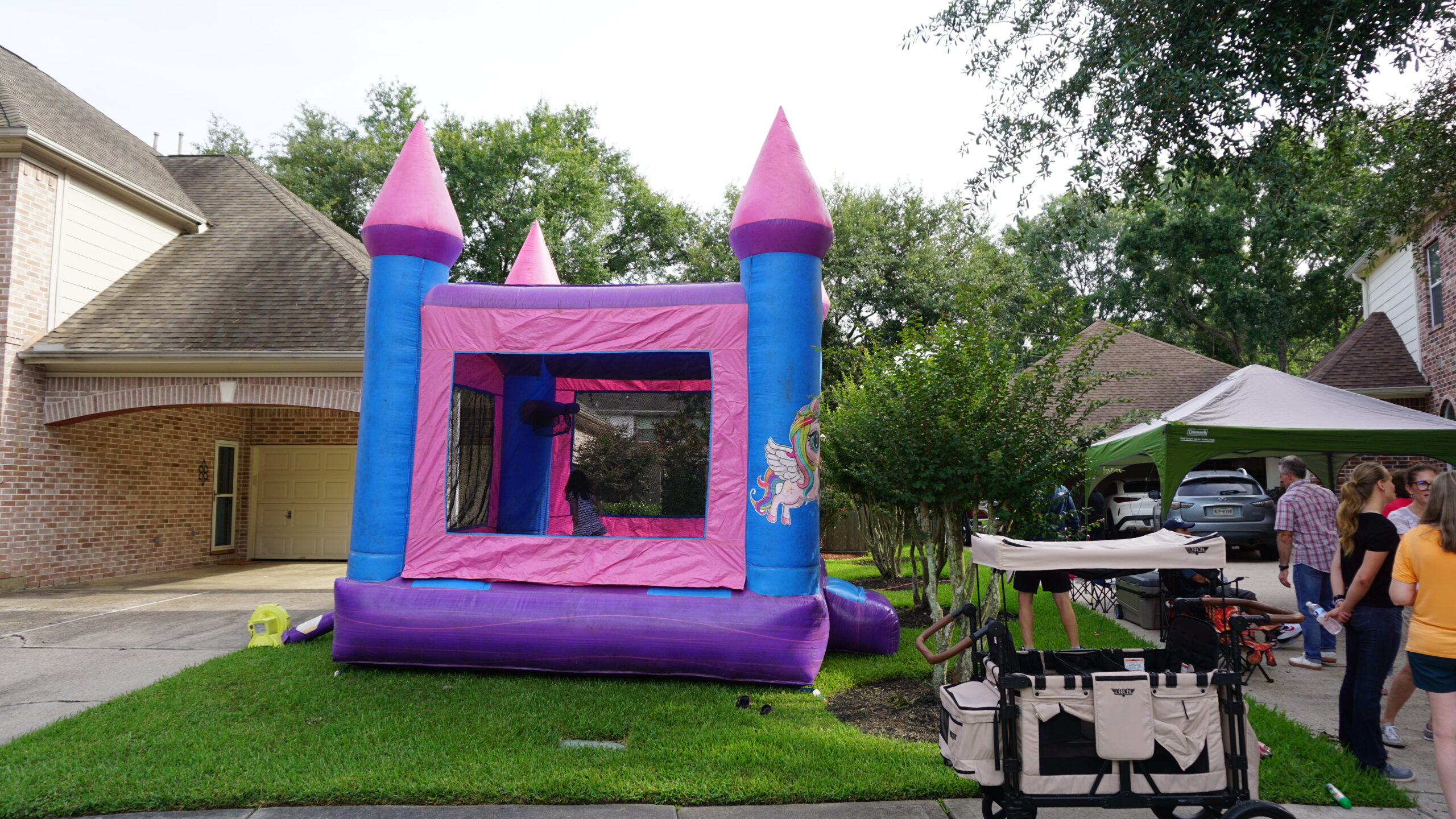 Best Real Estate Agent Near Me Kings Point Villiage, Kingwood, Texas. Magnolia Trace summer cookout hosted by Nicole King, Top REALTOR® and member of the Red Hawk Property Team powered by JLA Realty. Best Real Estate Agent Near Me Kings Point Villiage, Kingwood, Texas. Magnolia Trace summer cookout hosted by Nicole King, Top REALTOR® and member of the Red Hawk Property Team powered by JLA Realty.